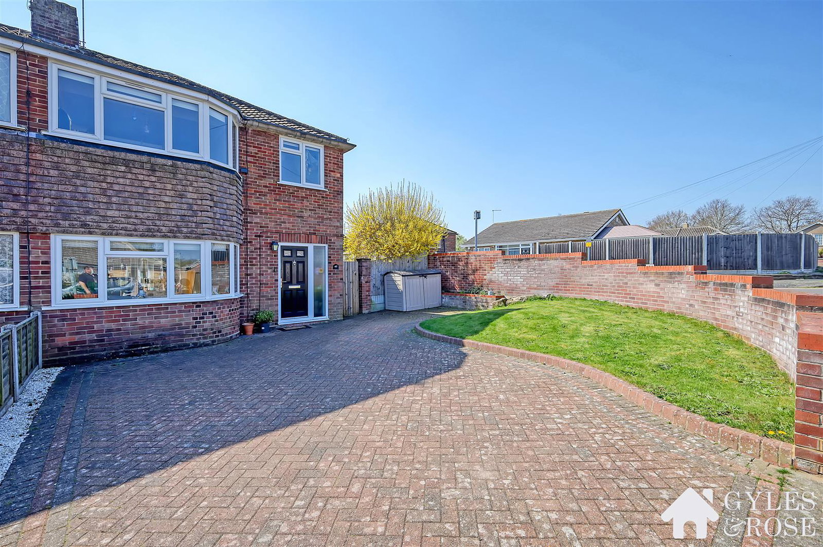 Semi Detached House in Colchester