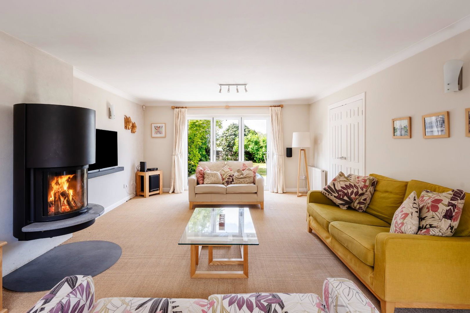 Detached House in Colchester