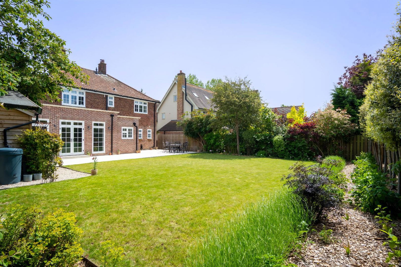 Detached House in Colchester 3