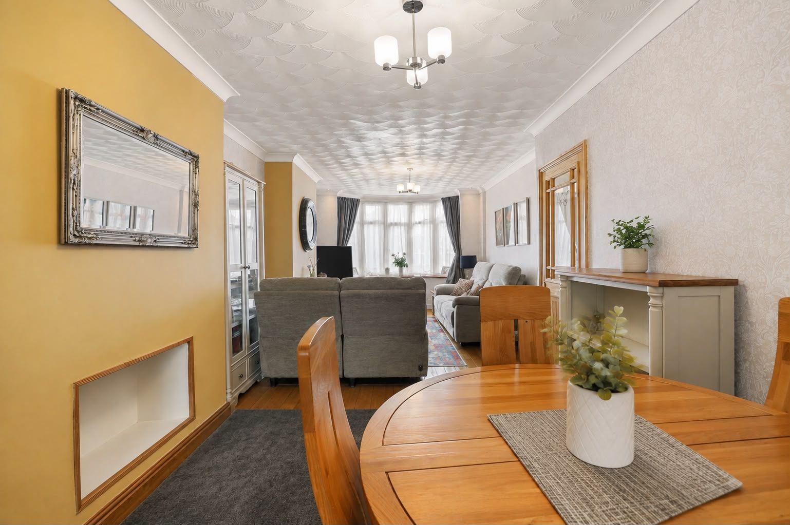 Semi Detached House in Ipswich 3