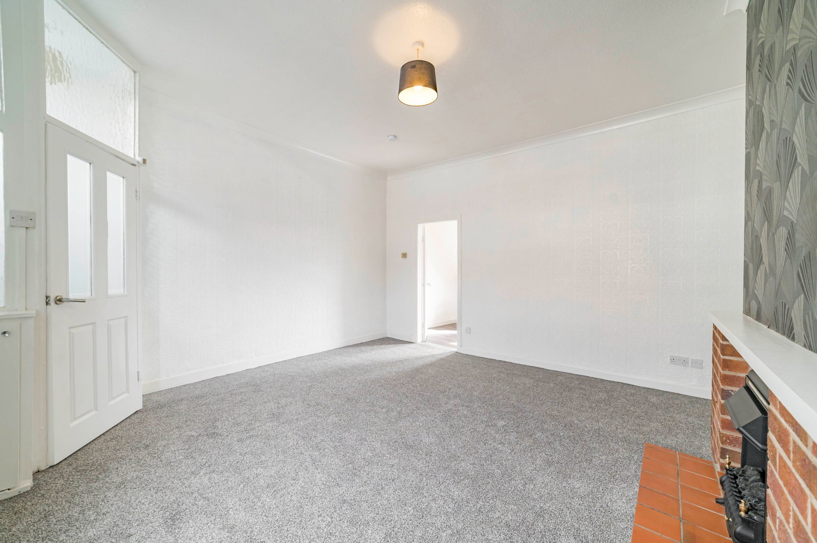End Of Terrace House in Heywood 4