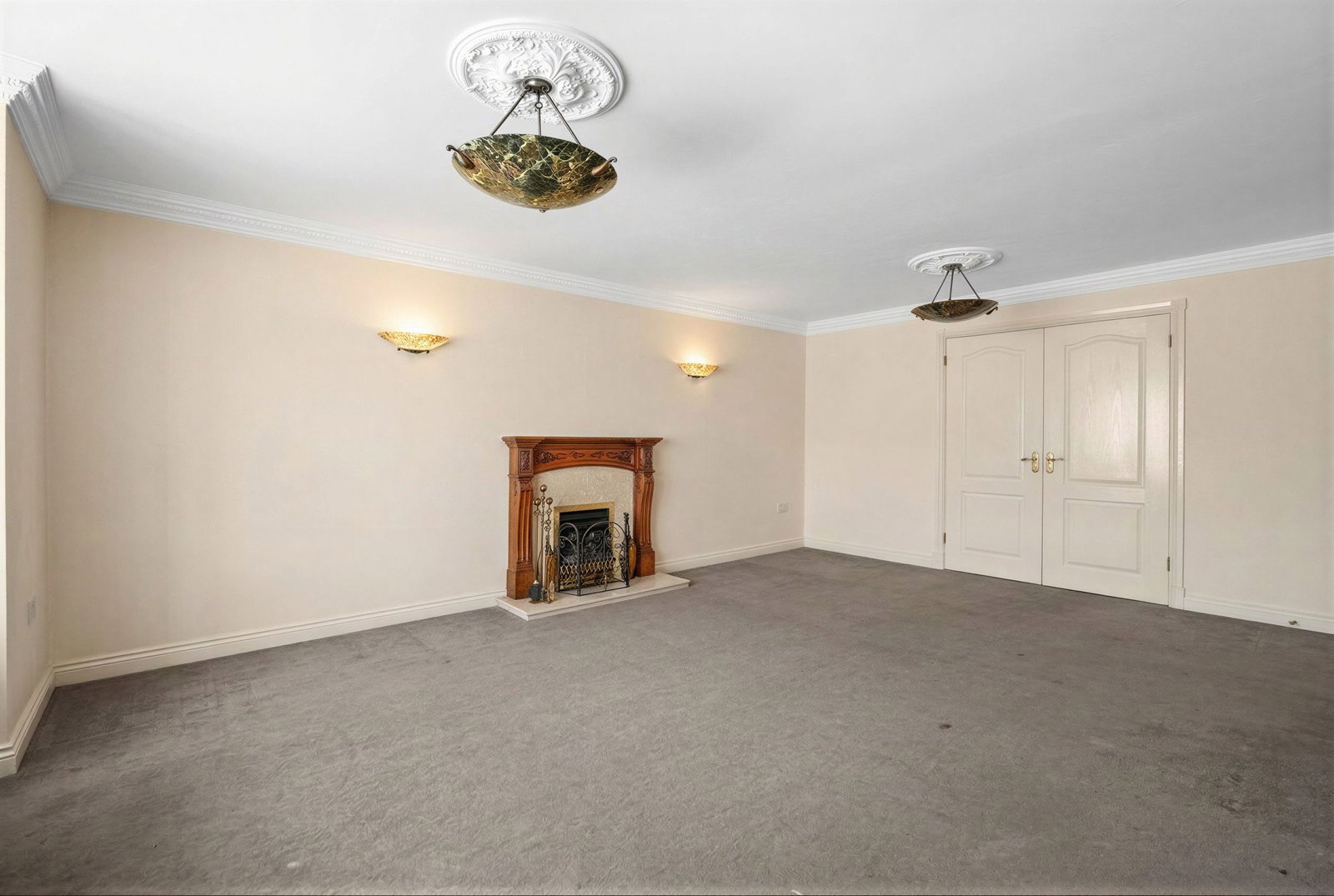 Detached House in Milton Keynes 5