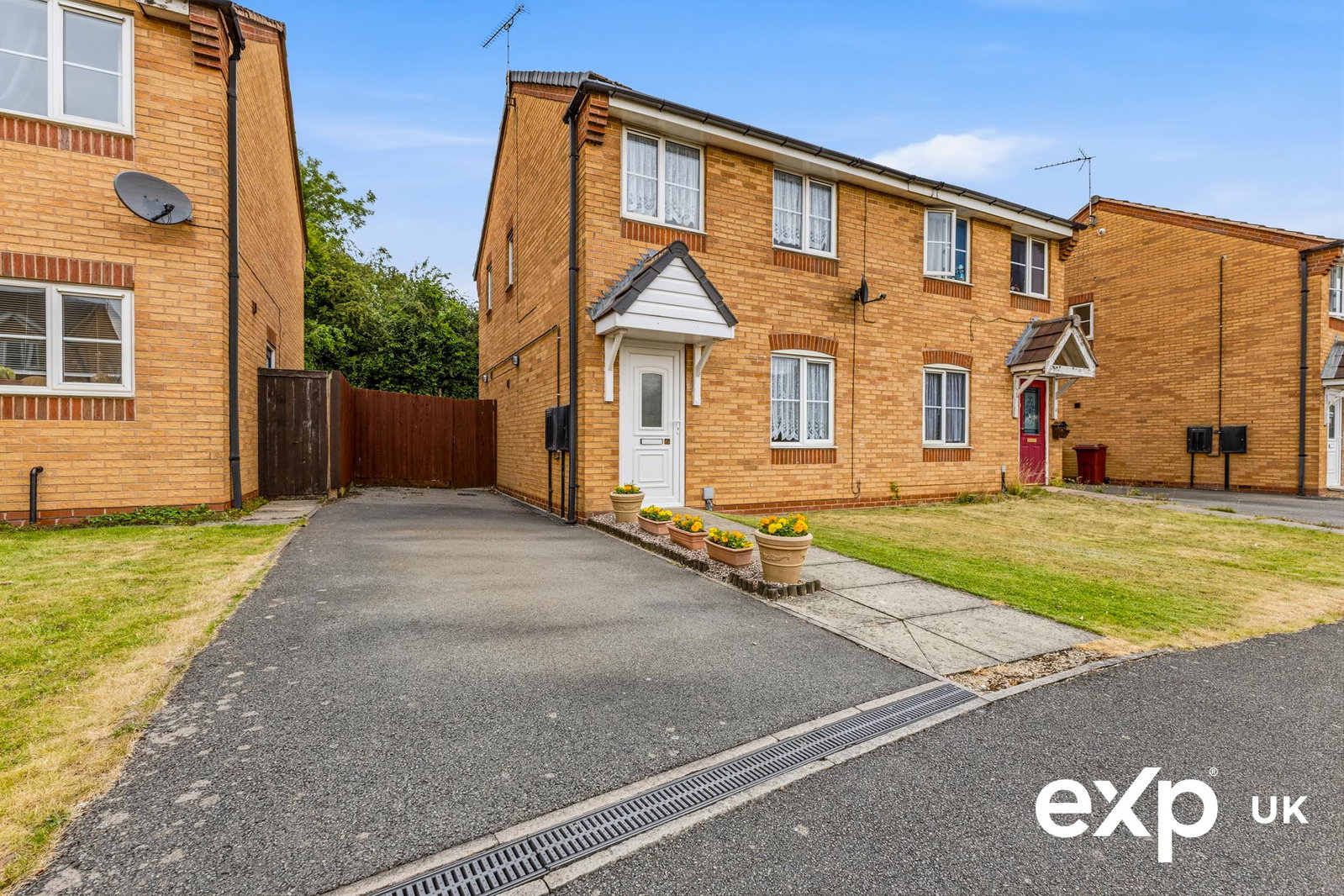 Semi Detached House in Mansfield