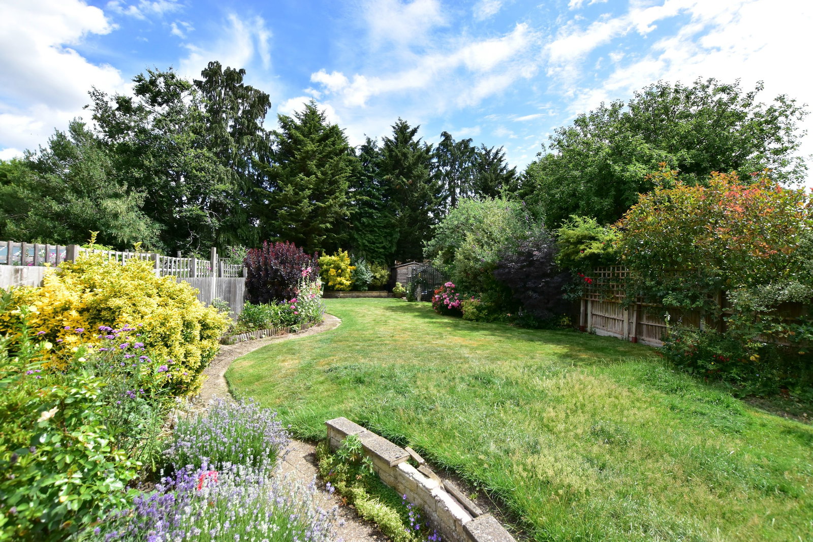 Semi Detached House in Watford