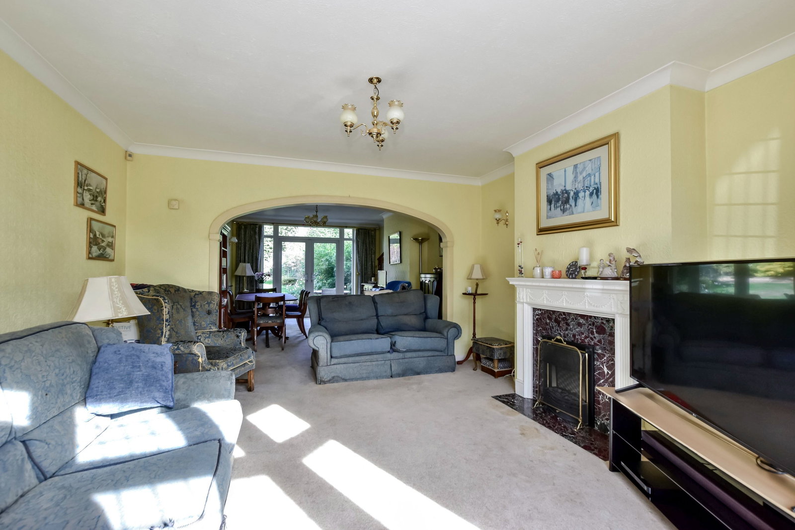 Semi Detached House for sale in Watford, Orchard Drive, Watford, WD17 3DY
