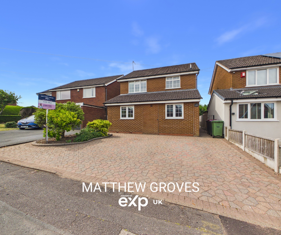 Detached House in Newport