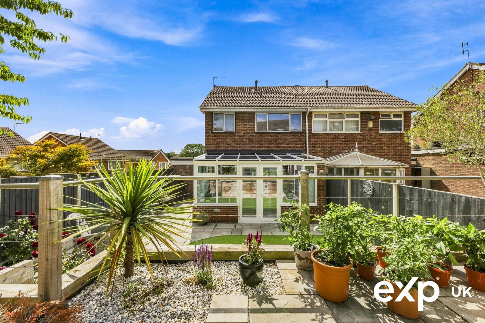 Semi Detached House for sale in Nottingham, Coney Walk, Heronridge, Nottingham, NG5 9BS