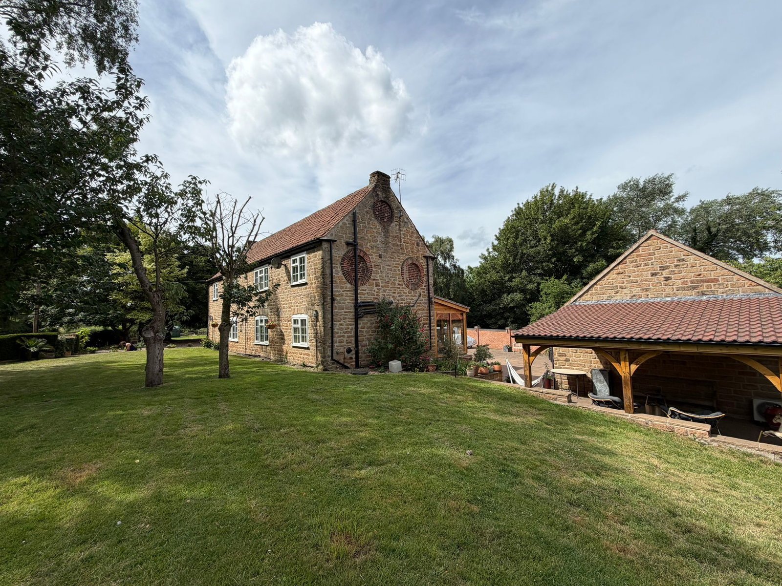 Detached House in Nottingham