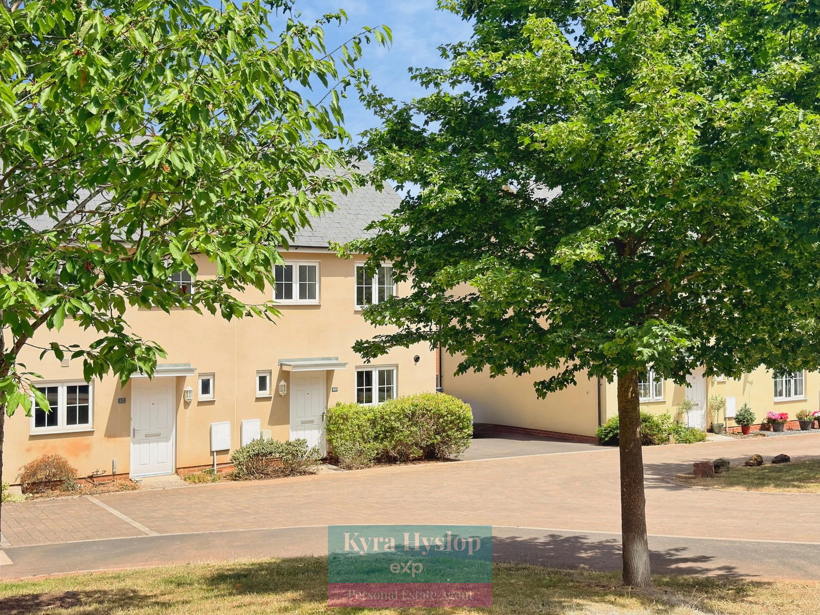 Semi Detached House in Exeter