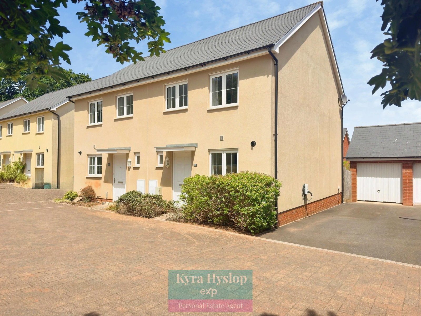 Semi Detached House in Exeter