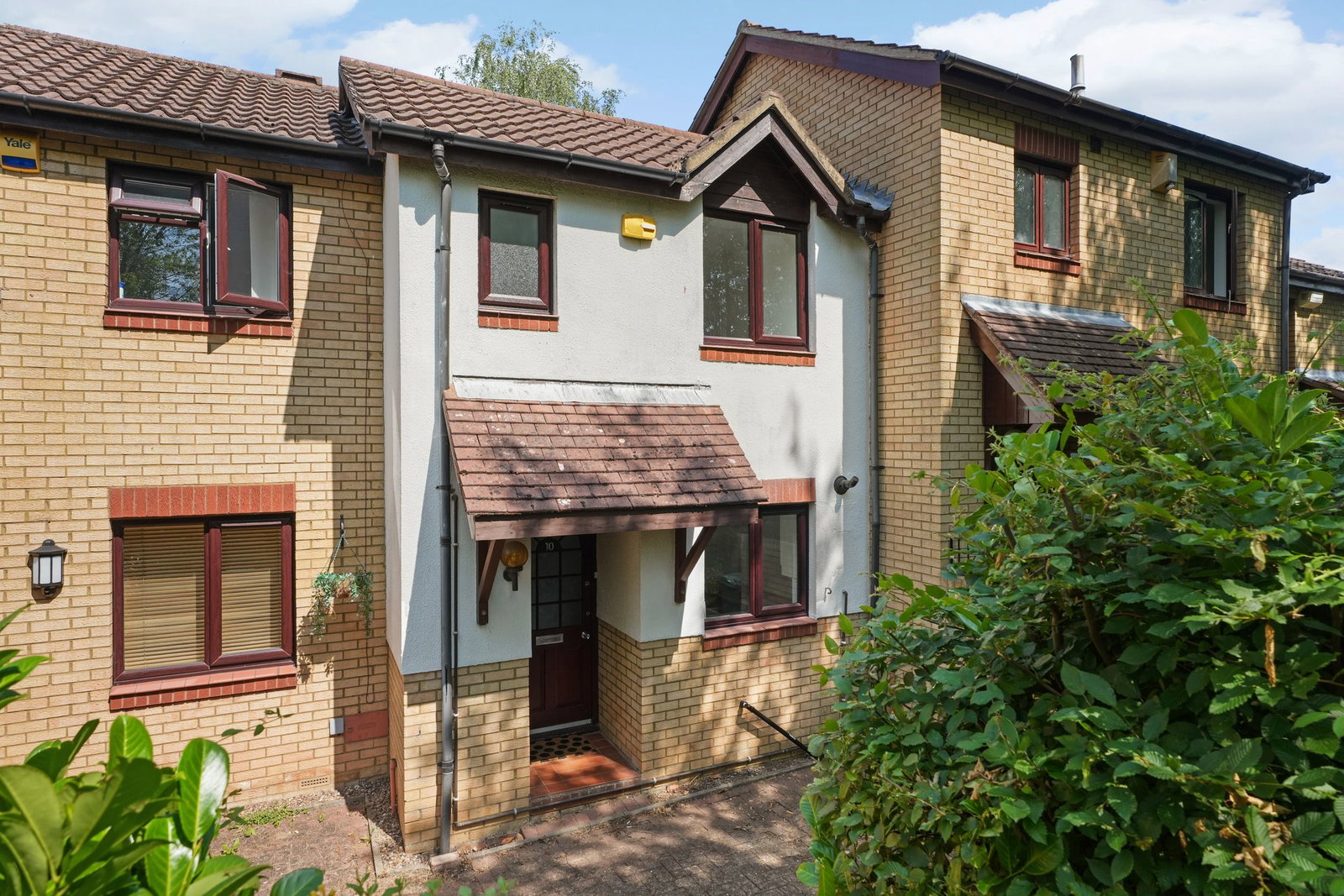 Terraced House in Milton Keynes