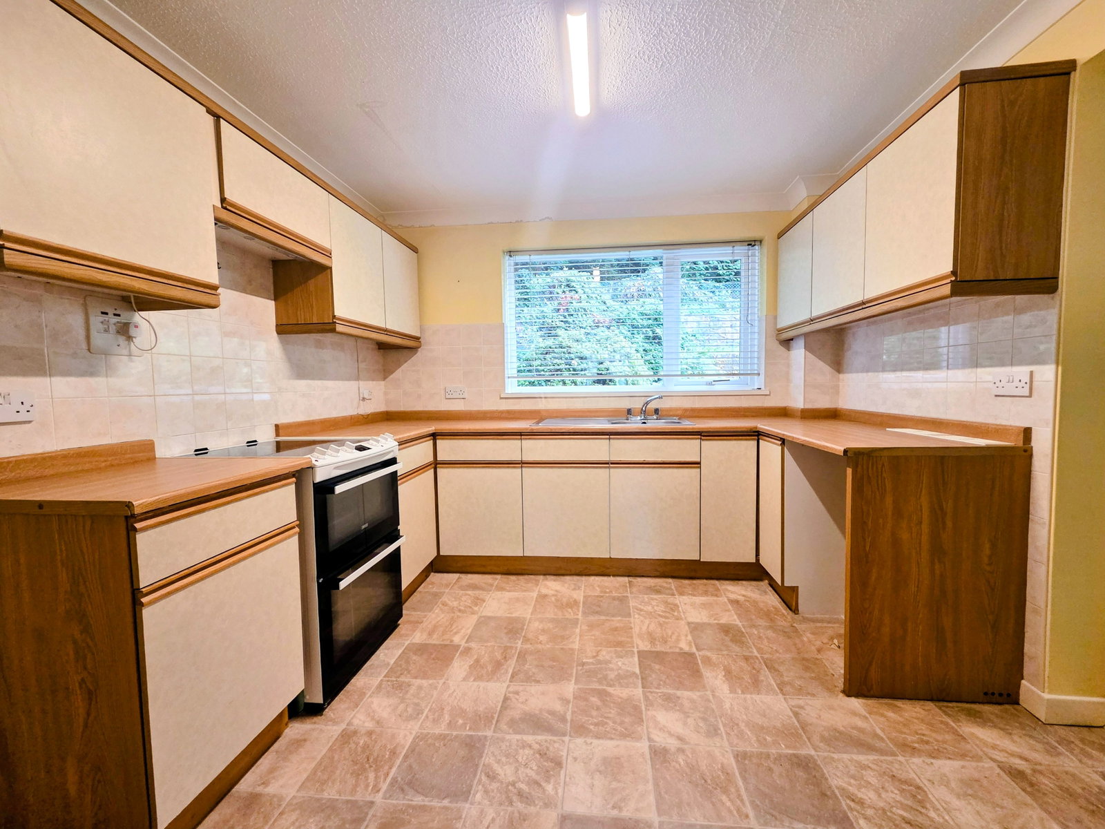 Detached House for sale in Plymouth, Greenhill Close, Plymstock