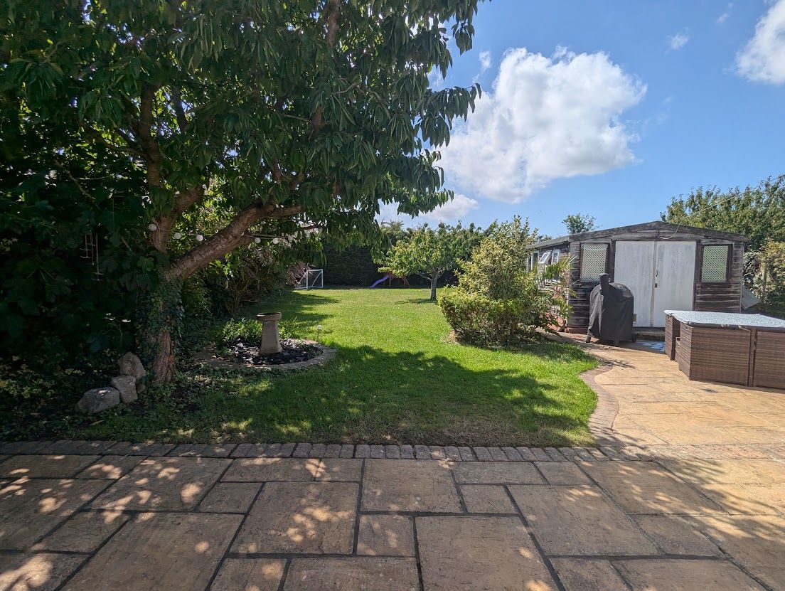 Semi Detached Bungalow in Ramsgate 4
