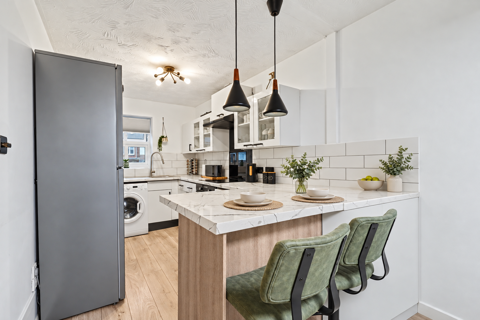 Flat for sale in Rochester, Harriet Drive, Rochester, ME1 1DY, 583 m²