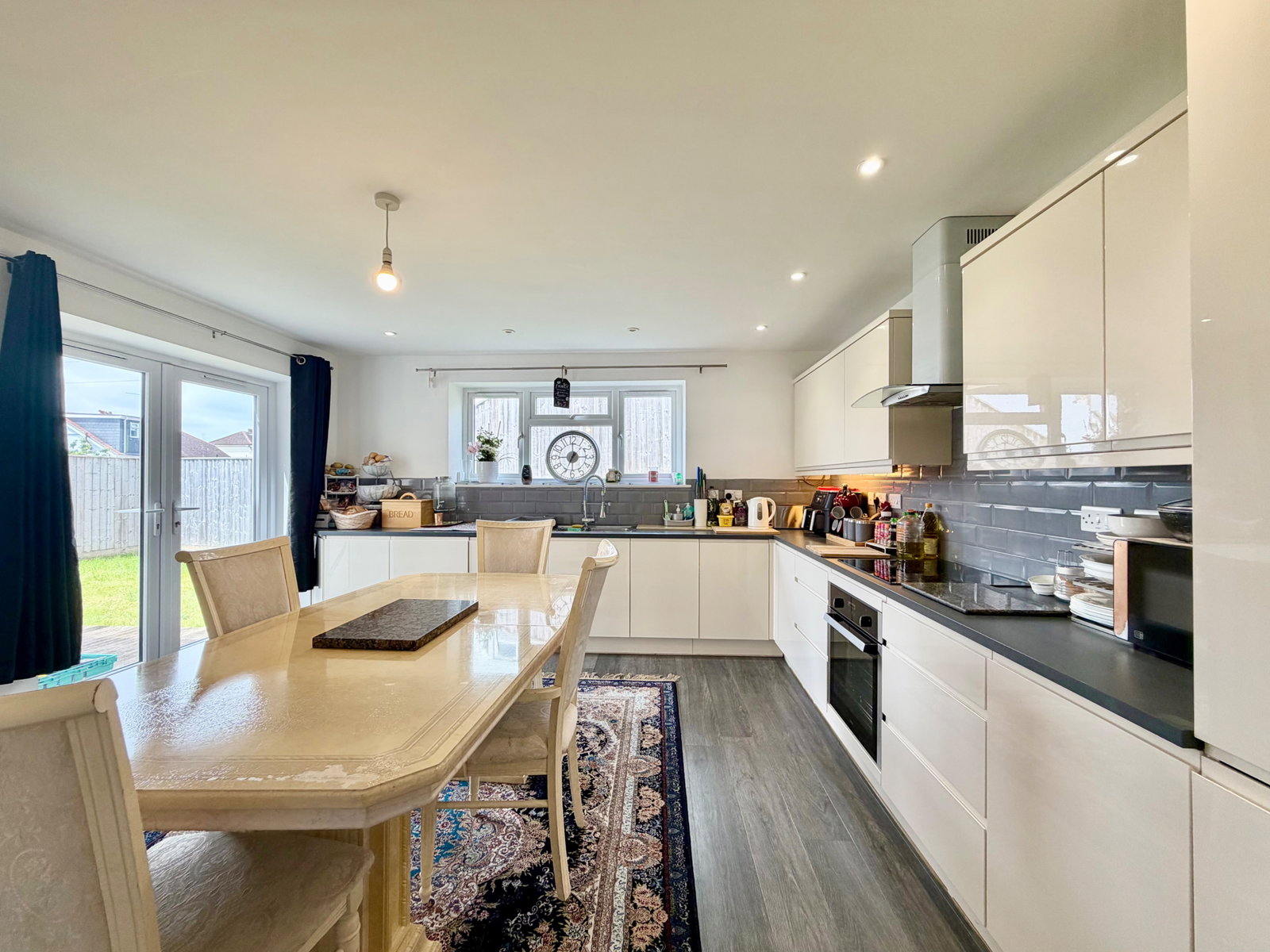 Detached House in Newton Abbot
