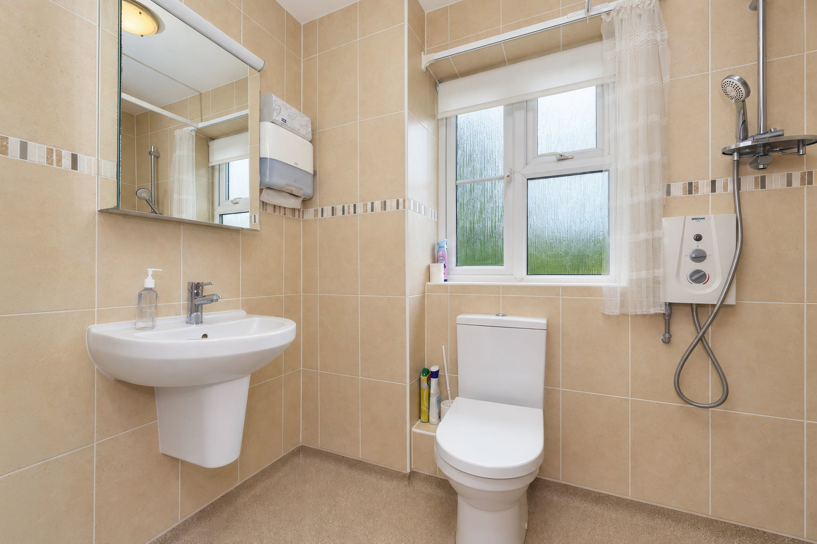 Terraced House for sale in St. Ives, Harvest Court, St. Ives, PE27 5QZ, 716 m²