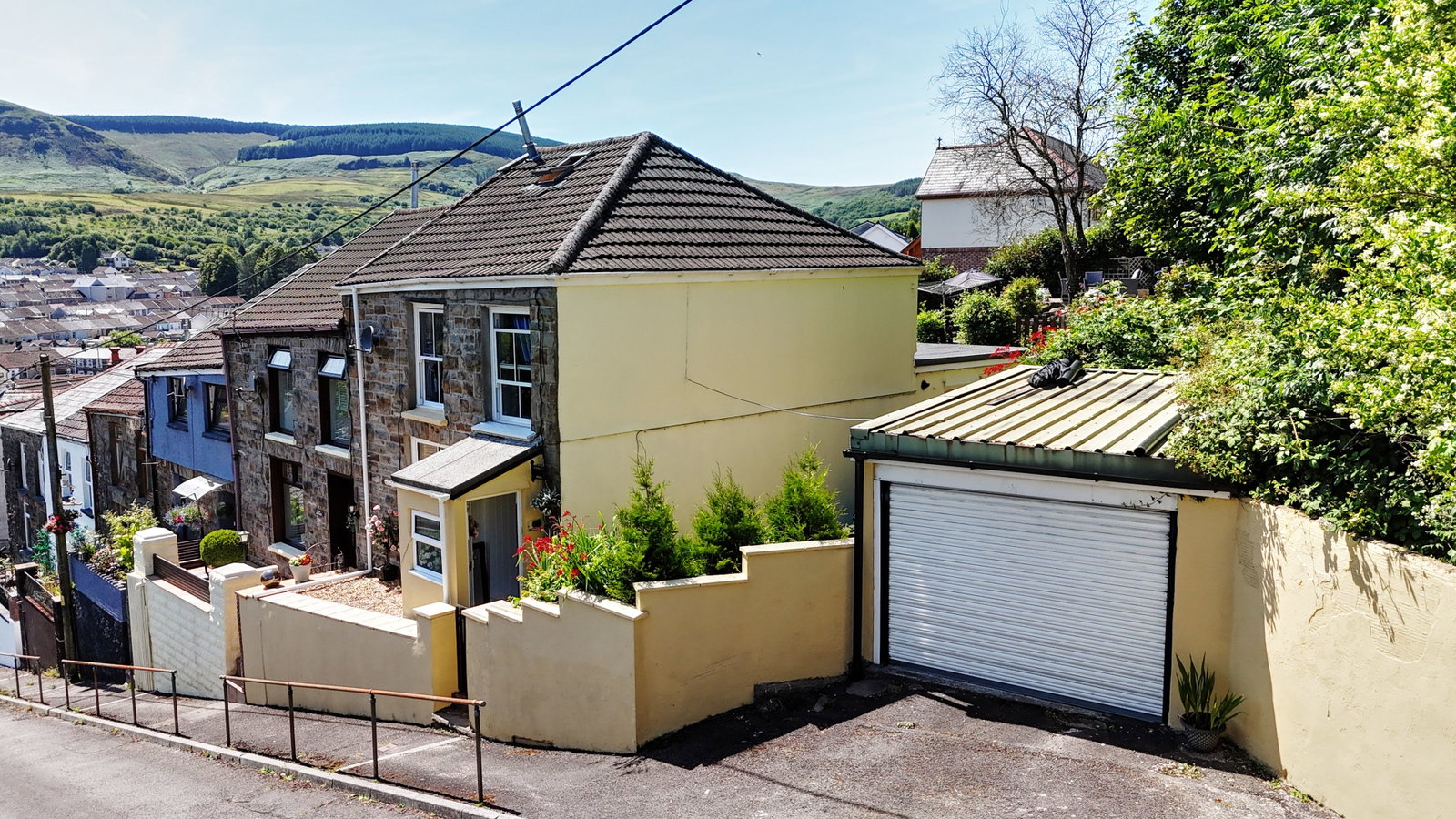 End Of Terrace House in Pentre