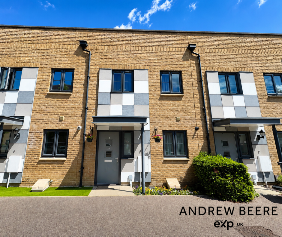 Terraced House in Ashford