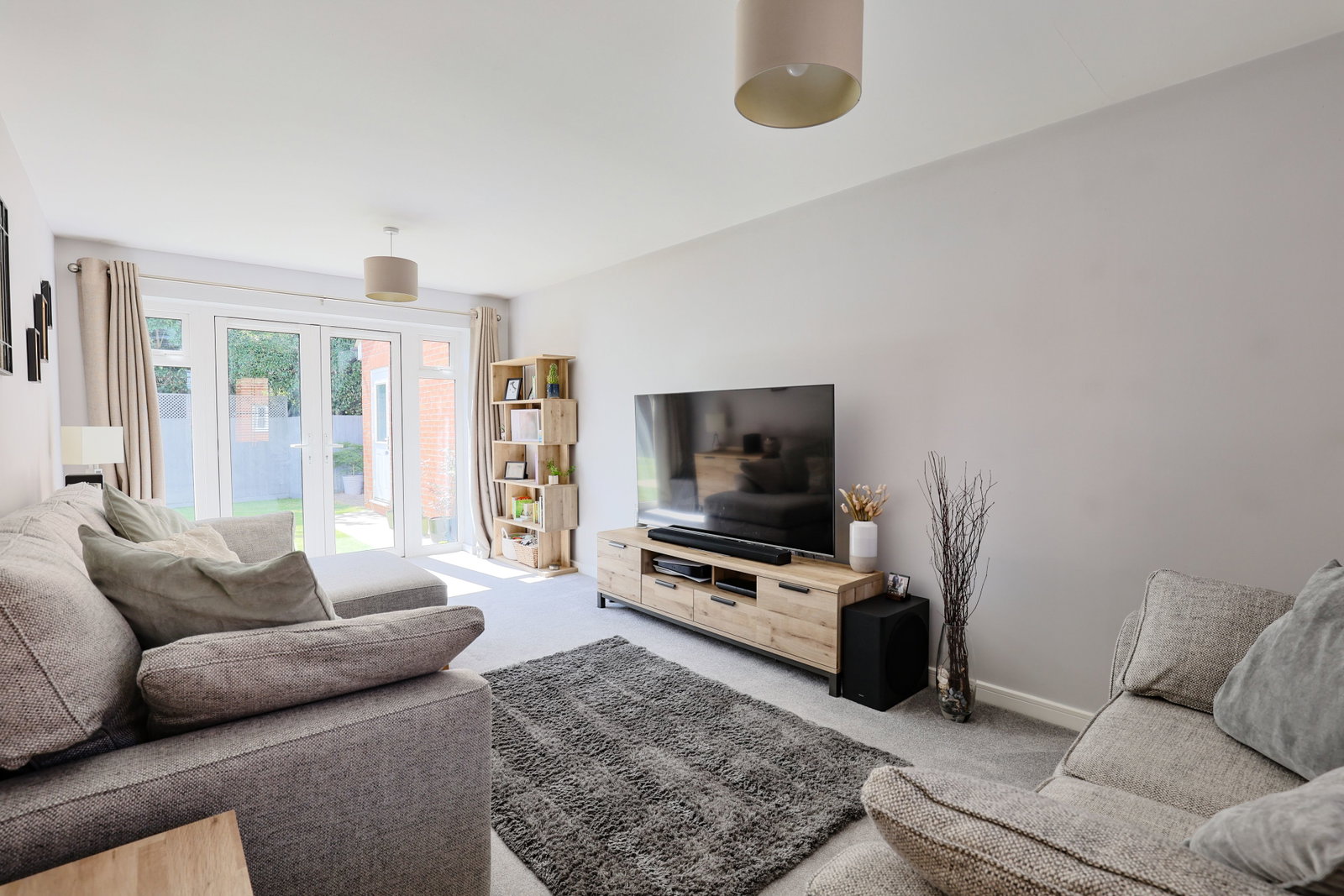 Detached House in Bedford