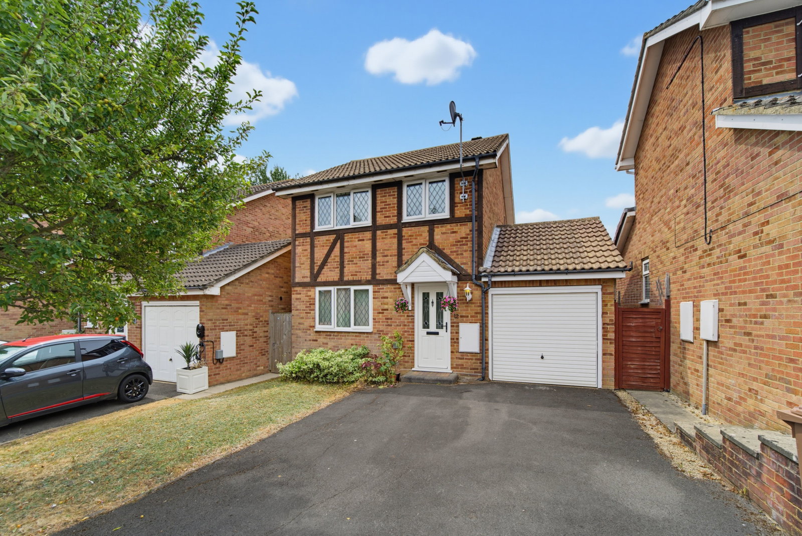 Detached House in Bracknell