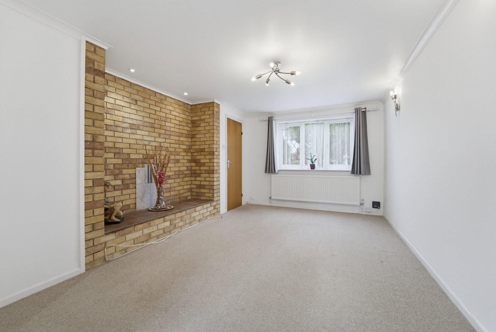 Detached House in Bracknell