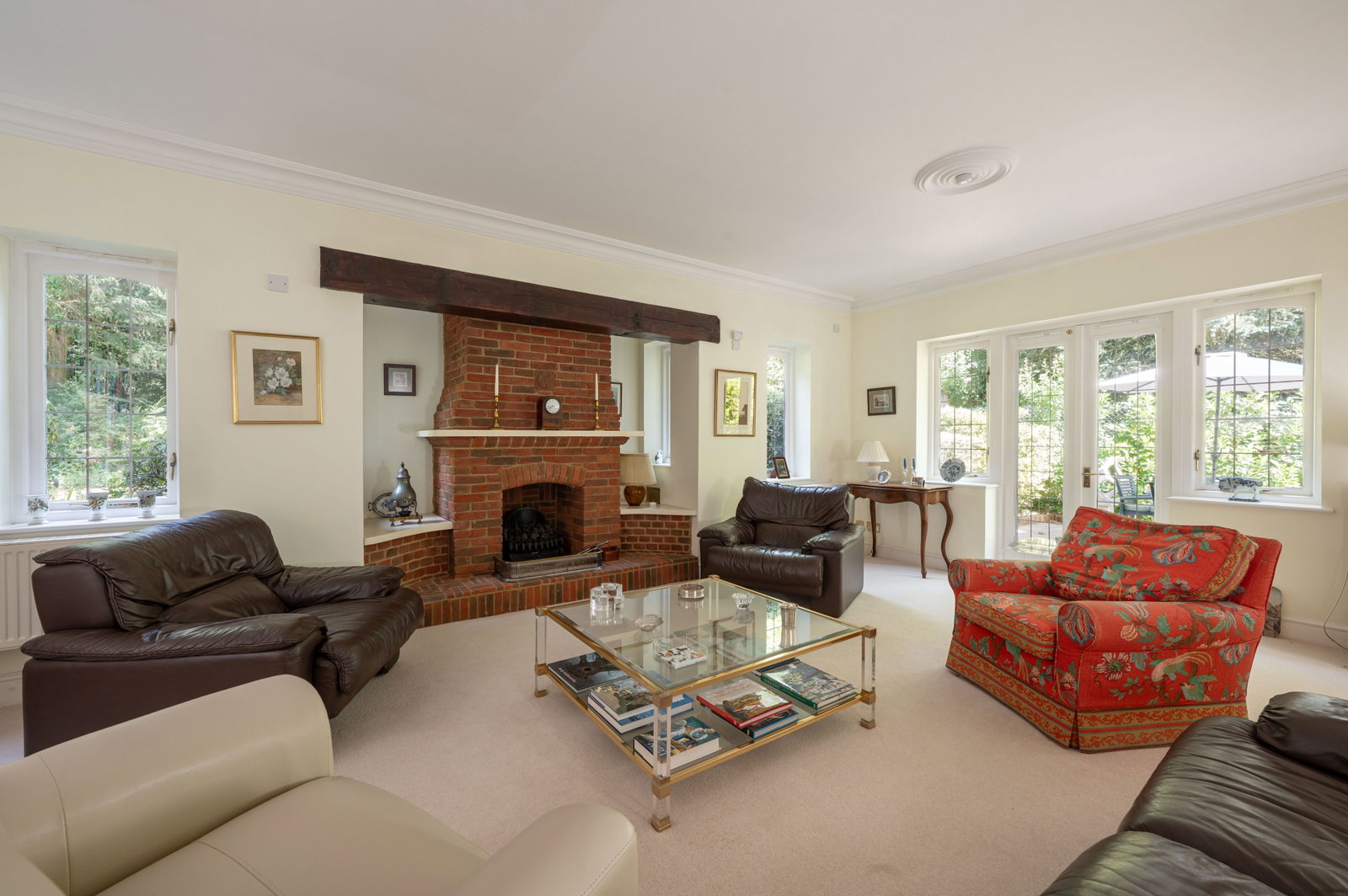 Detached House in Bedford