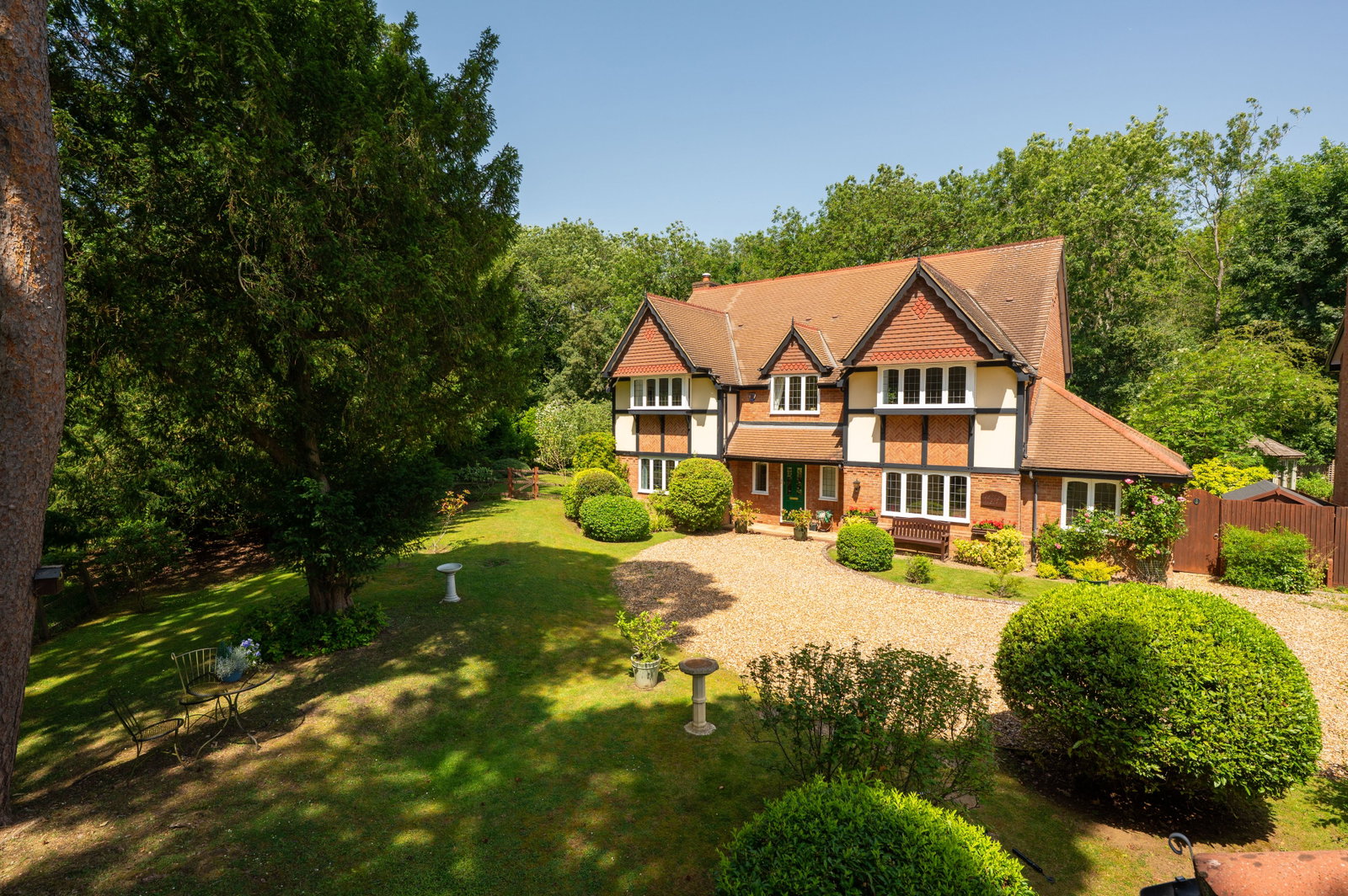 Detached House in Bedford