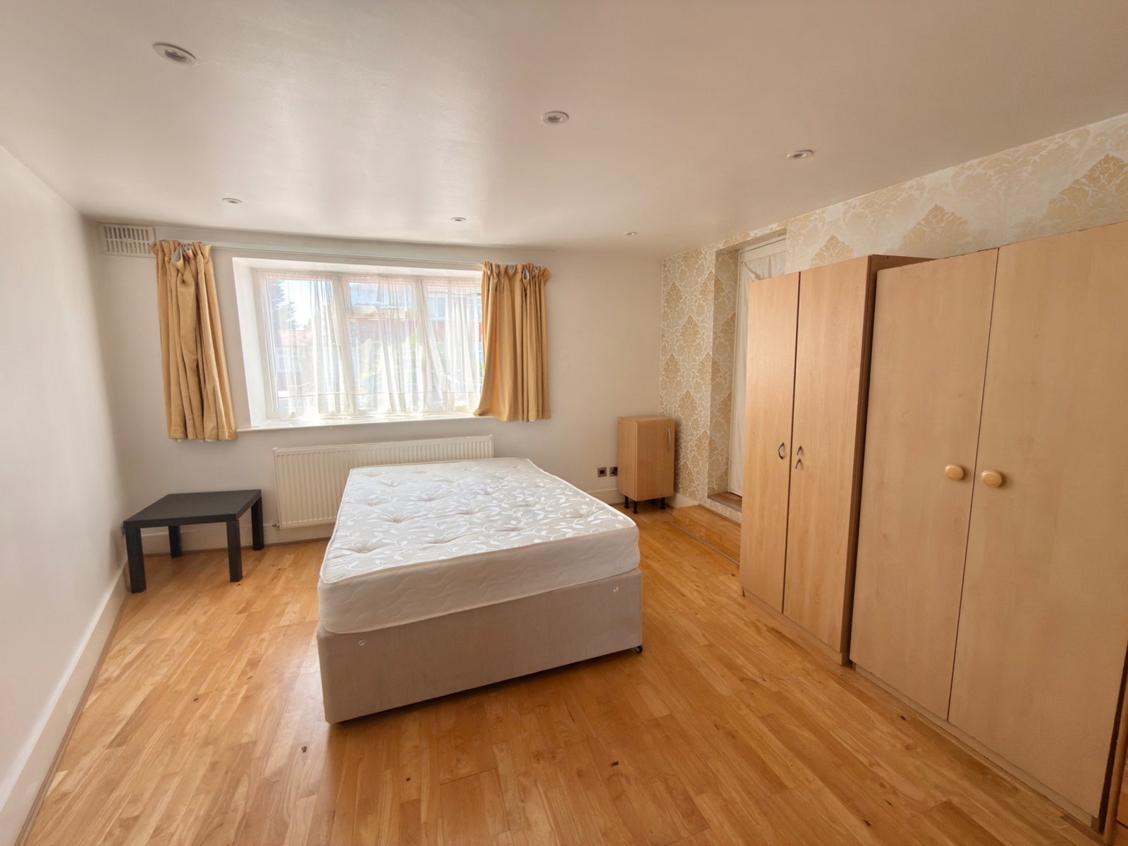 Semi Detached House in Stanmore