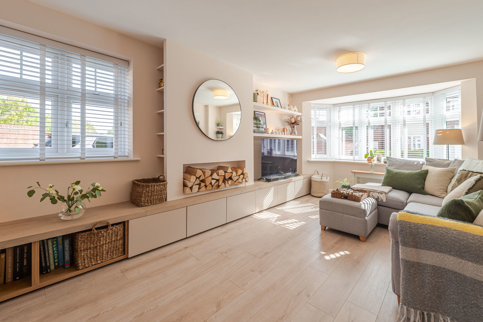 Detached House for sale in Leamington Spa, Poplar Way, Whitnash, Leamington Spa, CV31 2SQ