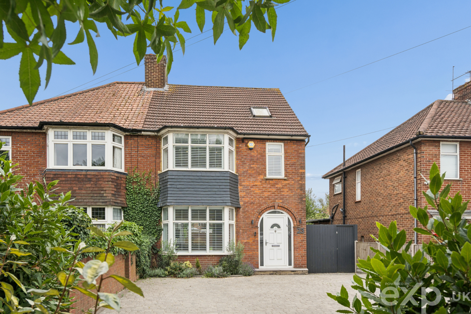 Semi Detached House in London