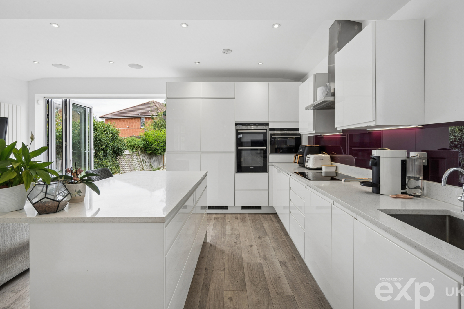 Semi Detached House in London