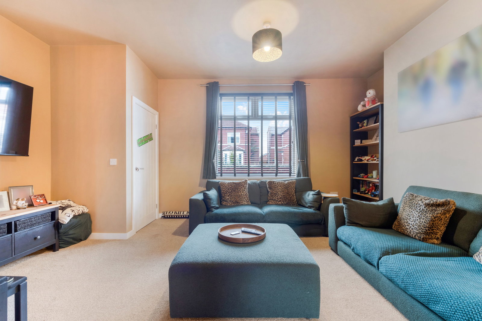 Terraced House for sale in Ashington, Woodhorn Road, Ashington, NE63 9ET, 1108 m²