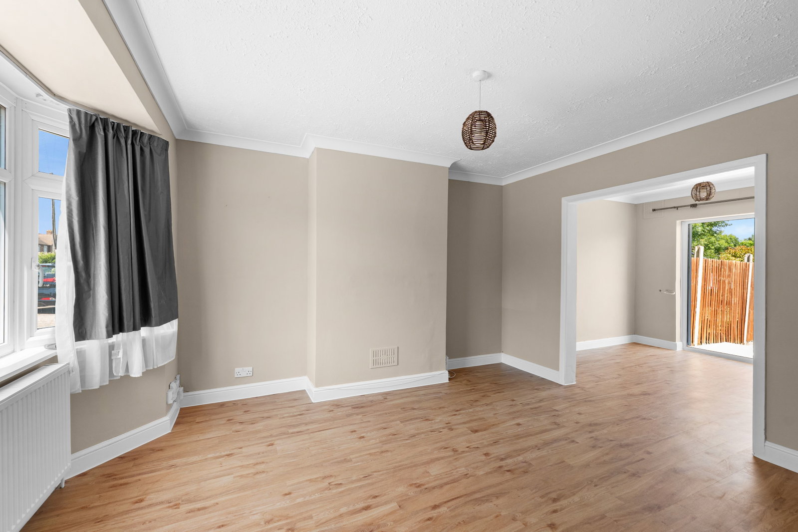 Semi Detached House in Epsom