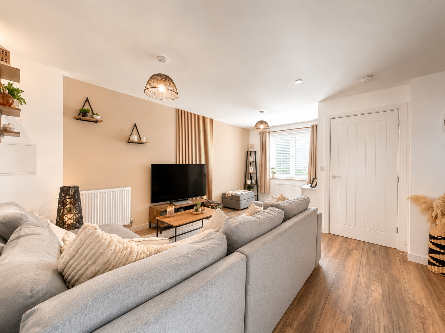 Semi Detached House in Swansea
