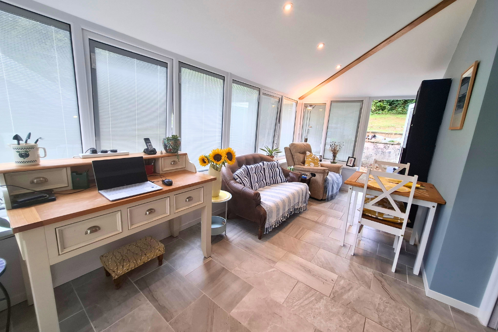 Bungalow in Carmarthen