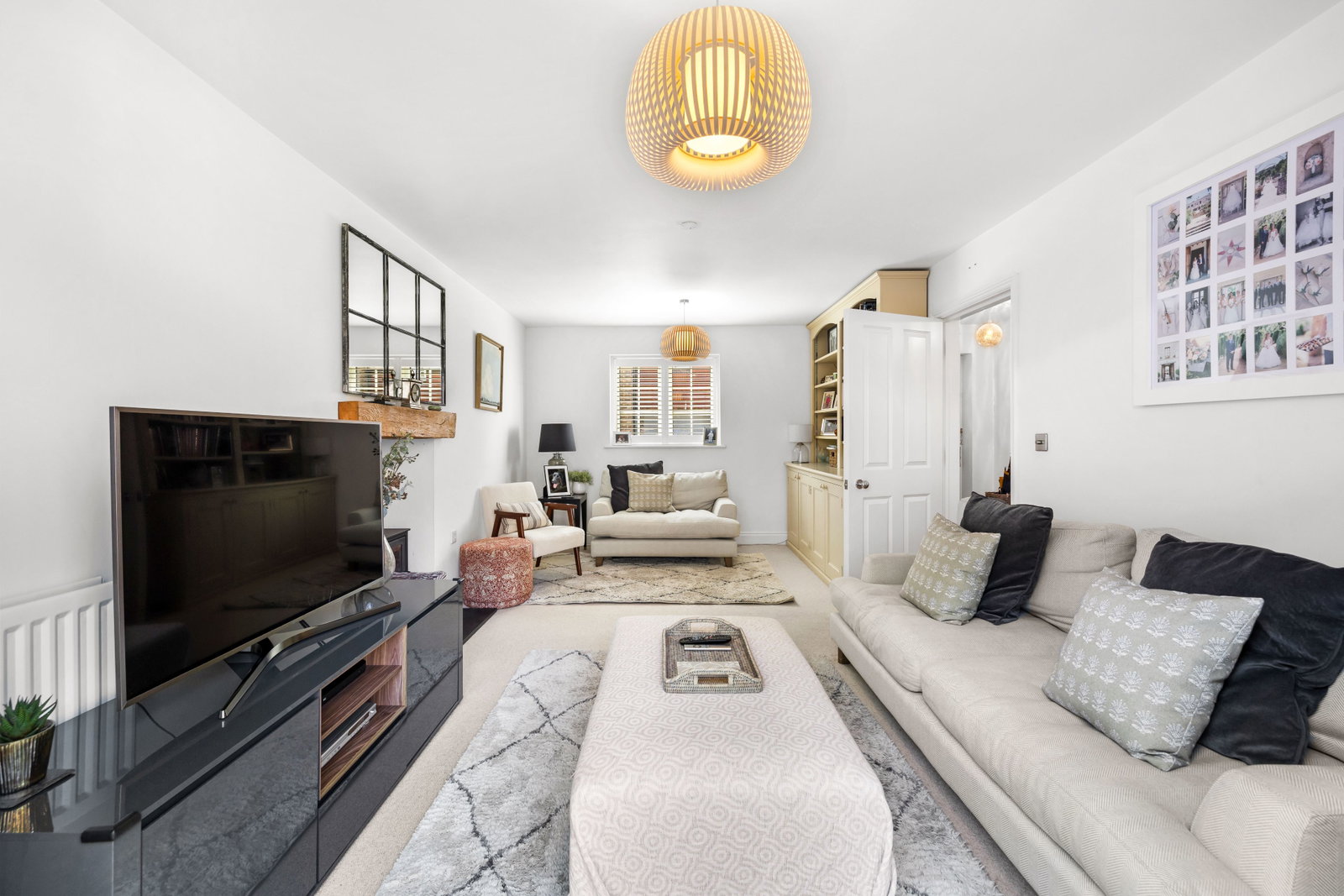 Detached House in East Grinstead