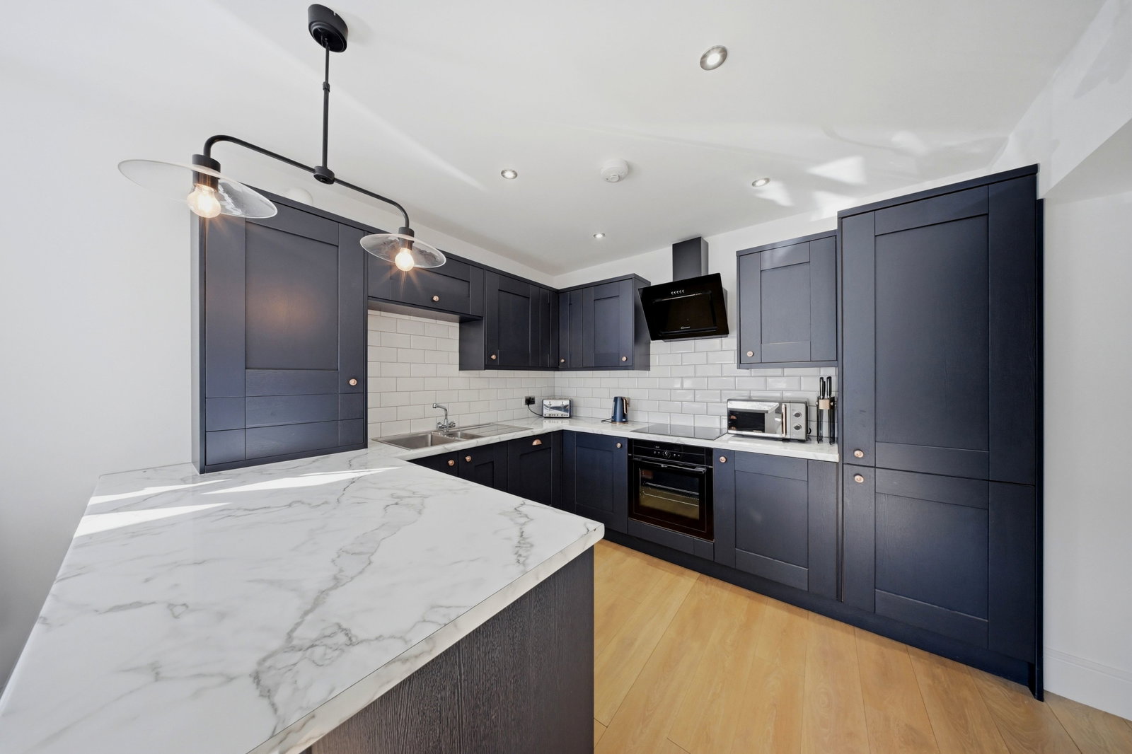End Of Terrace House for sale in Burnley, Primrose Bank, Simonstone, Burnley, BB12 7PA, 761 m²