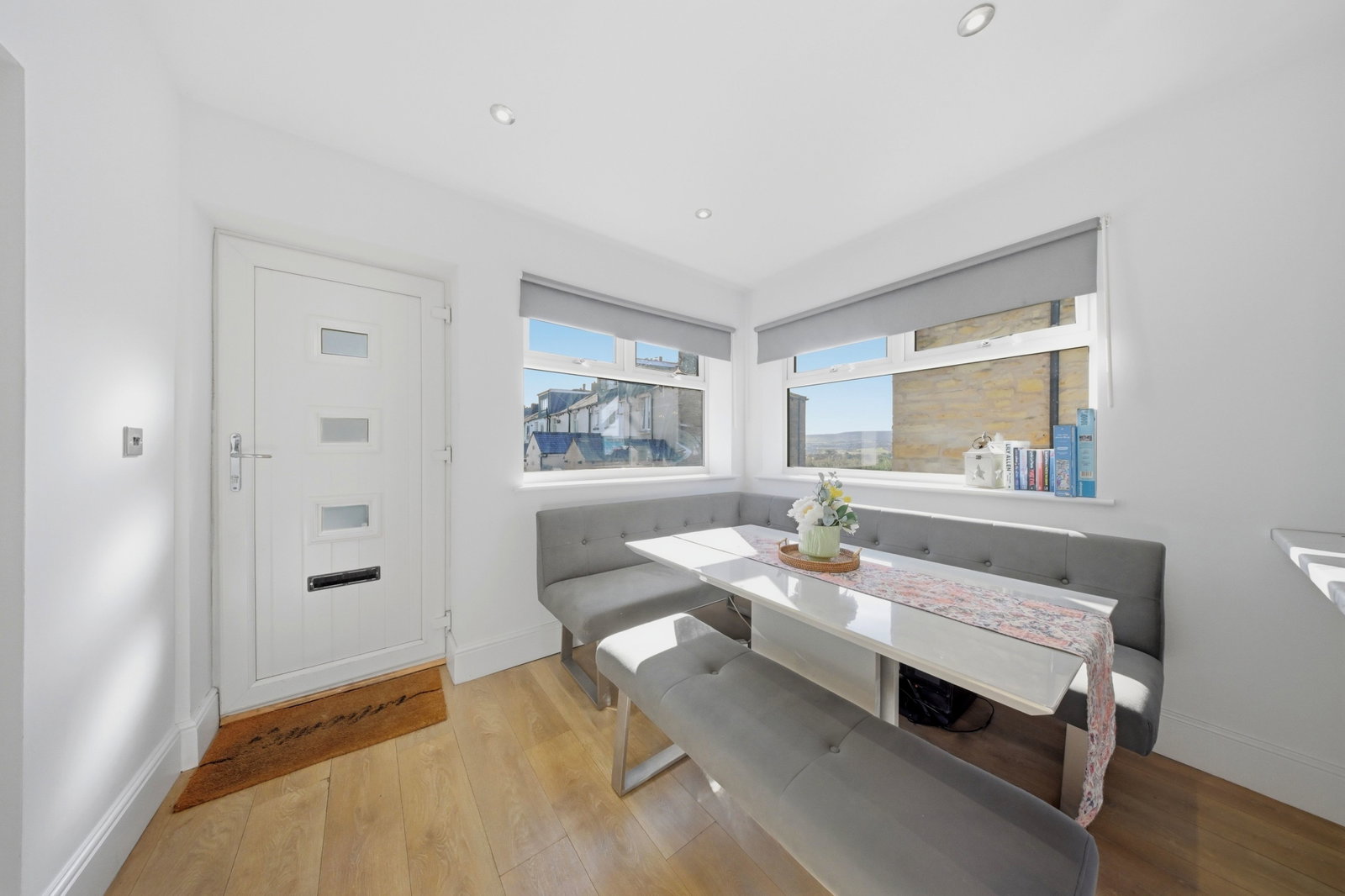 End Of Terrace House for sale in Burnley, Primrose Bank, Simonstone, Burnley, BB12 7PA, 761 m²