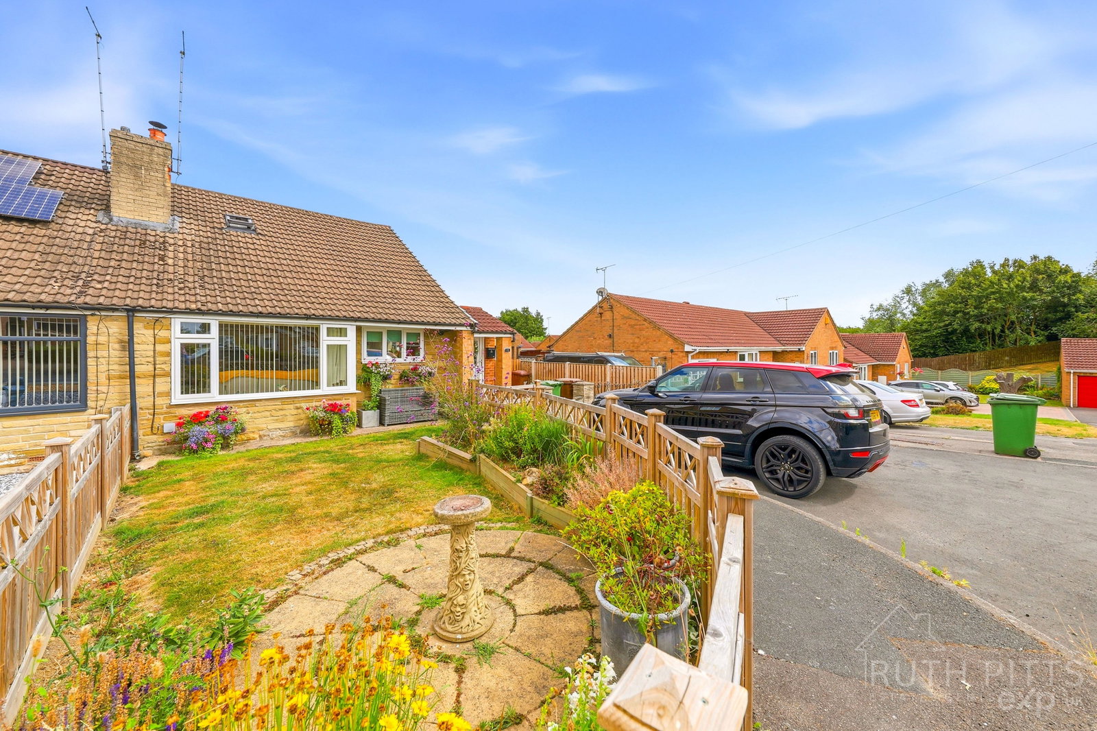 Semi Detached Bungalow in Pontefract