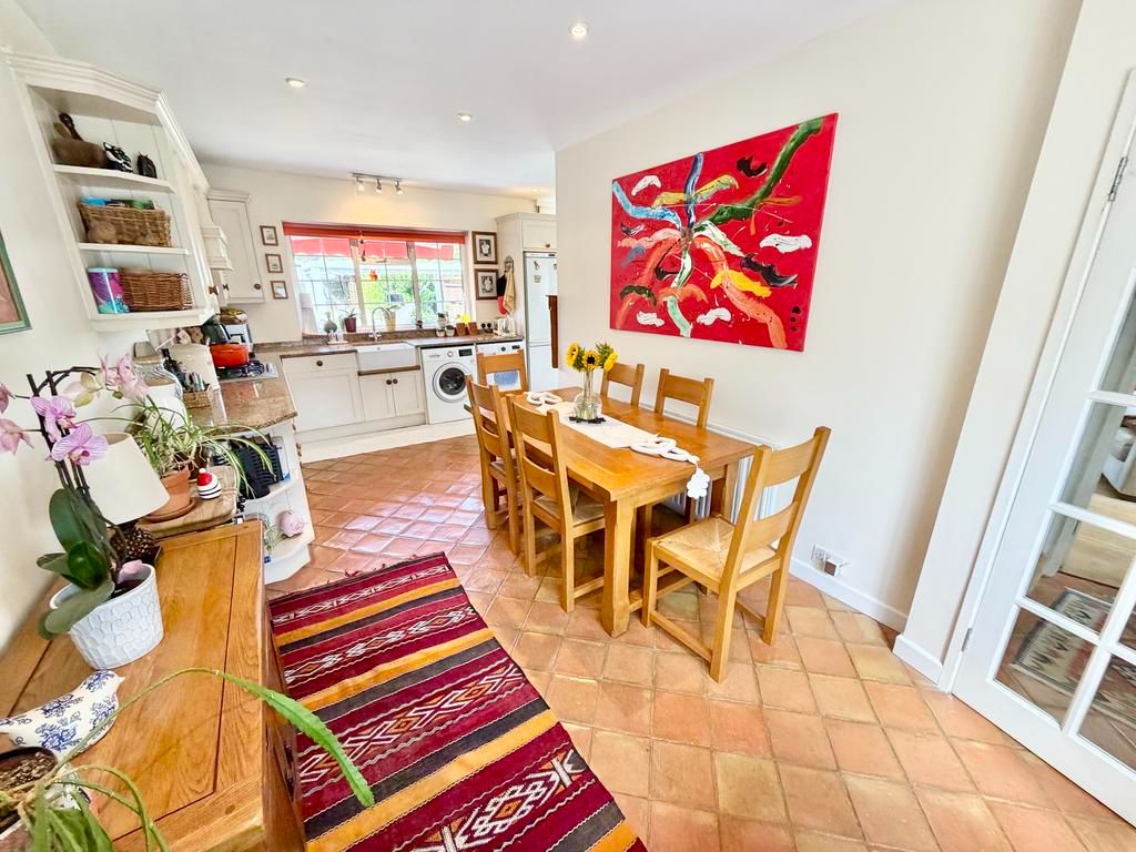 End Of Terrace House for sale in London, Stag Lane, London, NW9 9AG
