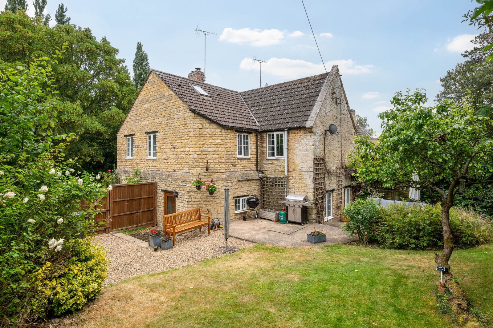 Semi Detached House in Wellingborough 4