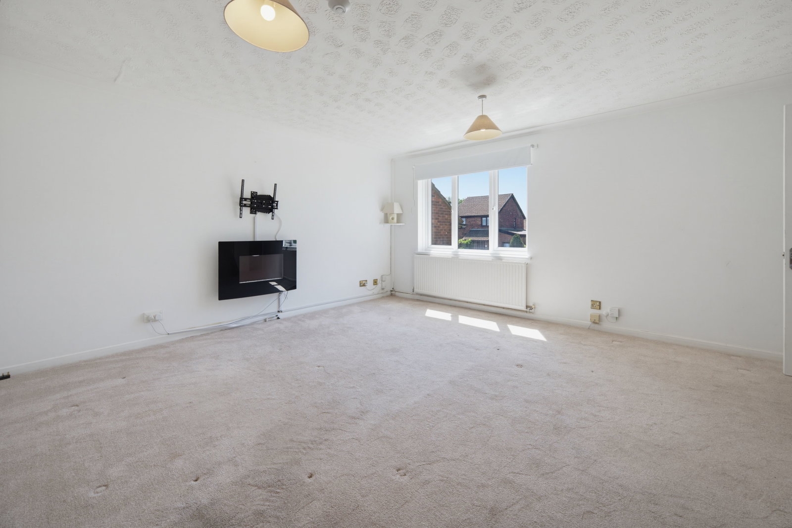 Detached House in Cardiff