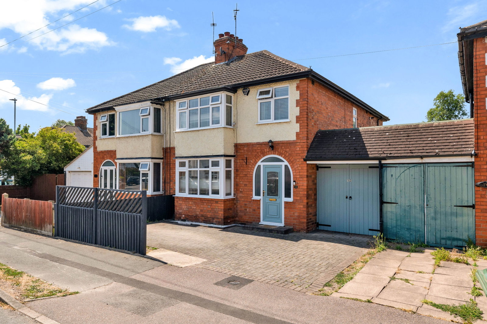 Semi Detached House in Leicester