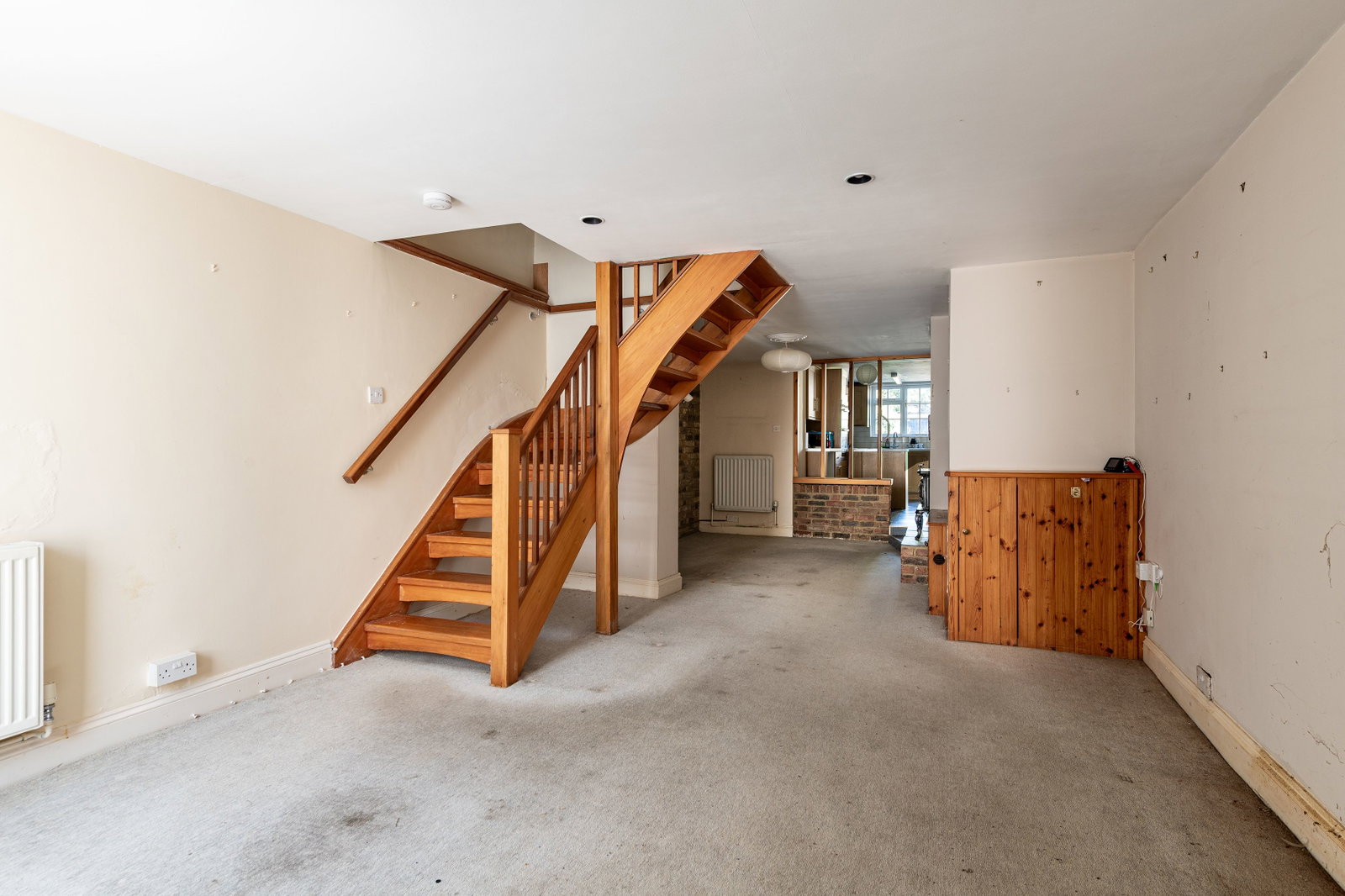End Of Terrace House in Queenborough 4