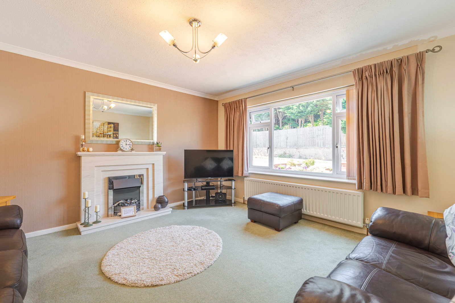 Detached House in Southam