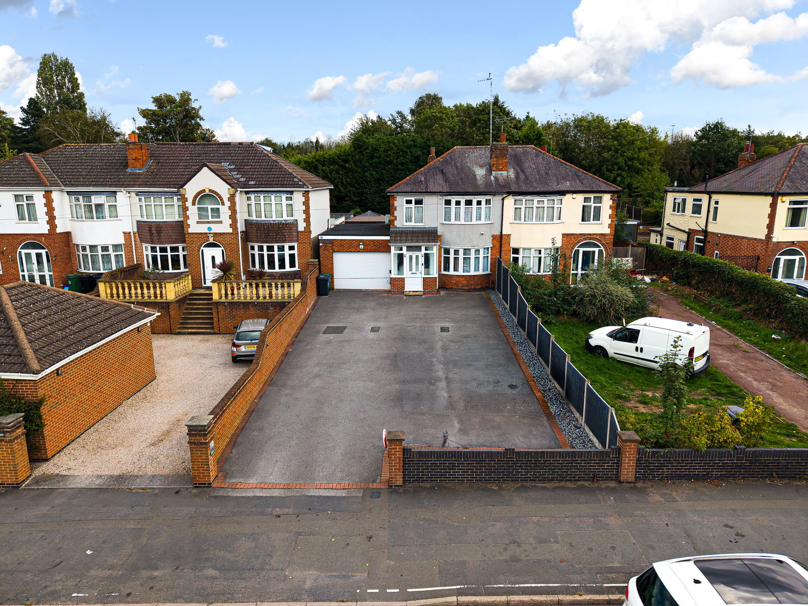 Semi Detached House for sale in Leicester, Melton Road, Thurmaston, Leicester, LE4 8GQ