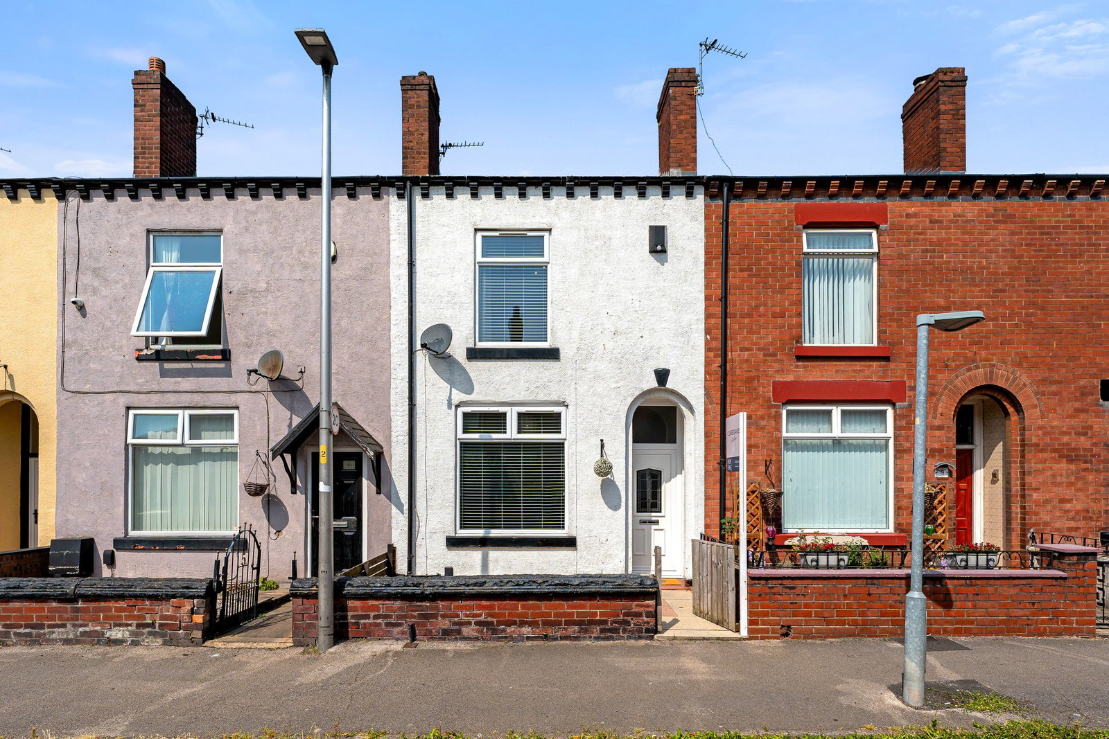 Terraced House in Leigh