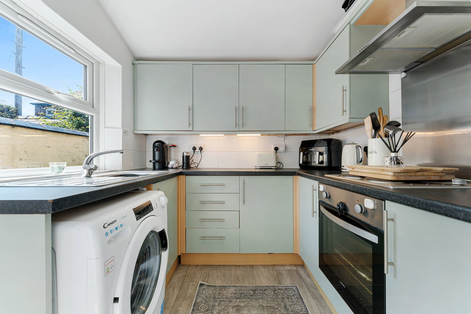 Terraced House in Leigh