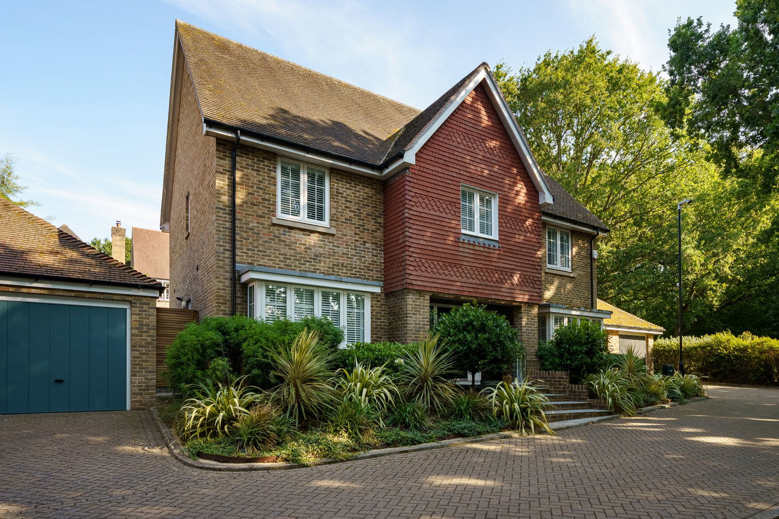 Detached House in East Grinstead