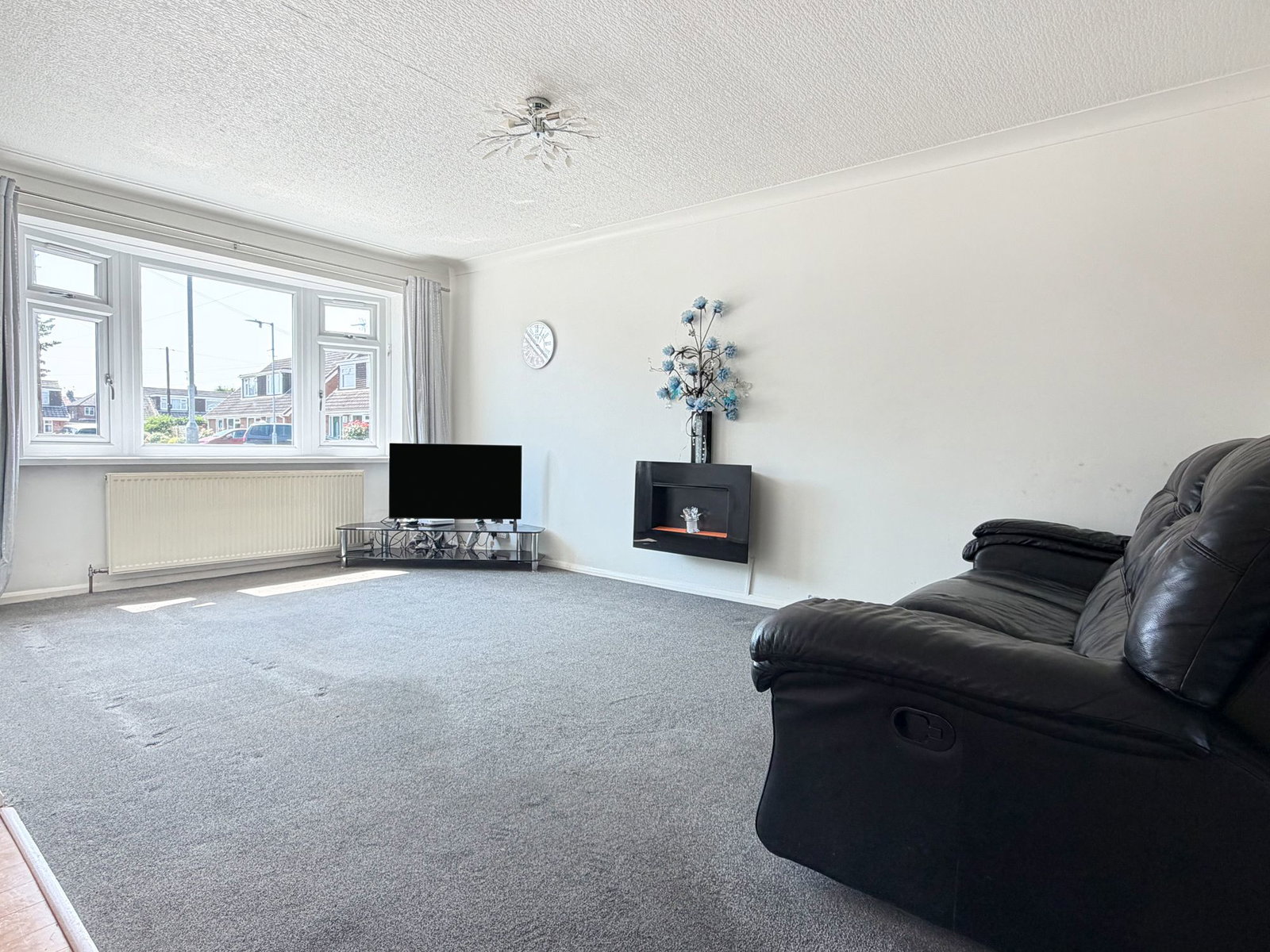 Semi Detached House in Hull